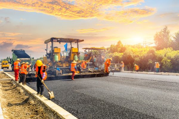 Commercial Asphalt Paving in Lincoln