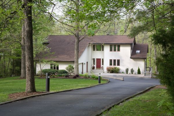 Driveway Resurfacing in Lincoln
