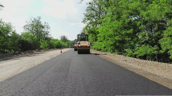 Cost of Custom Asphalt Paving in Lincoln