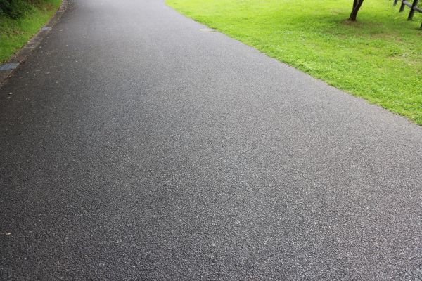 Cost of Tar And Chip Driveway Paving in Lincoln