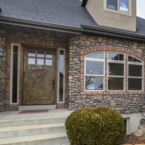 Cost of Entryway Paving in Lincoln